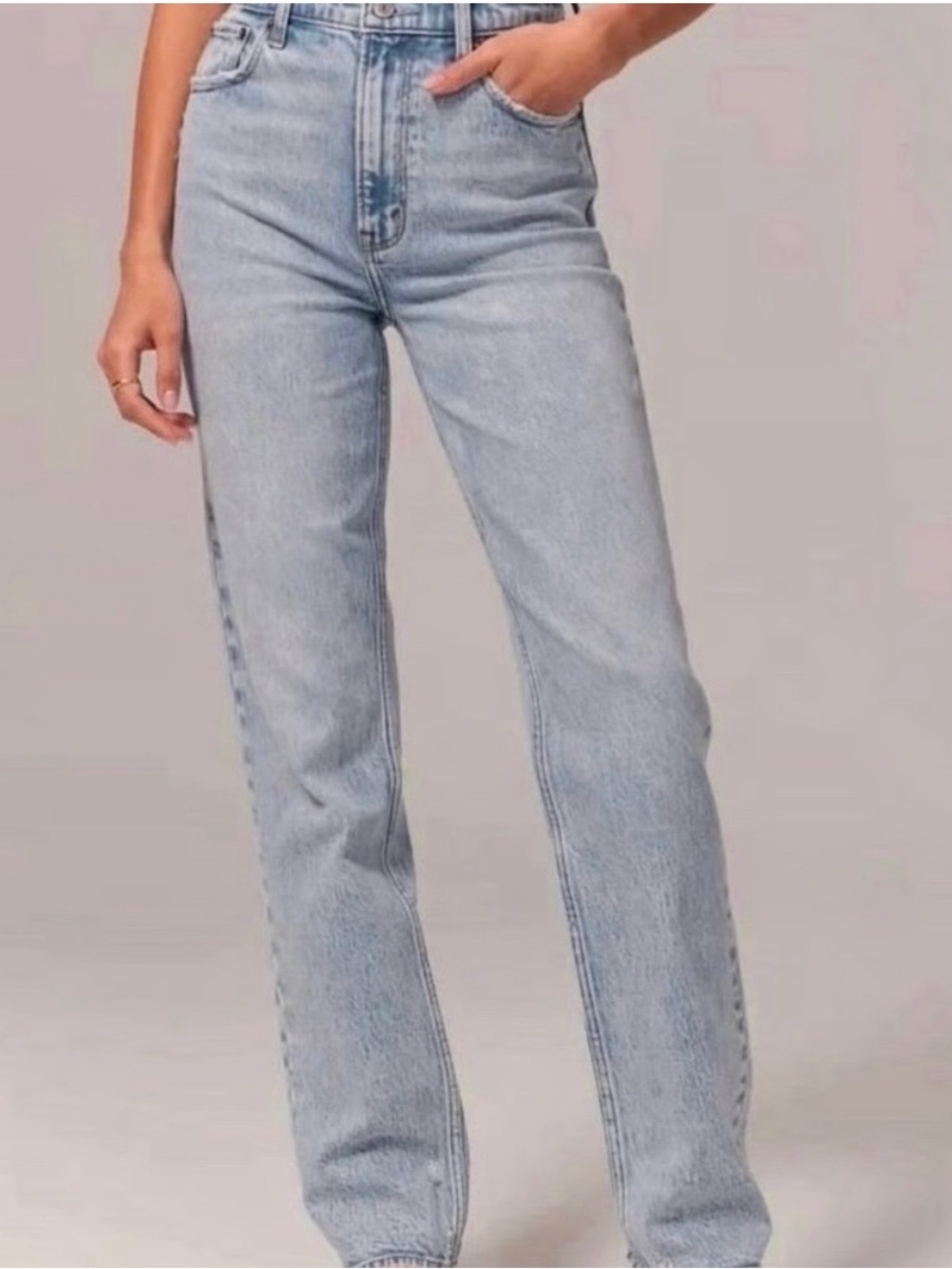 Abercrombie and Fitch Curve Love 90’s Straight Ultra High Rise Jean Size 29/8L